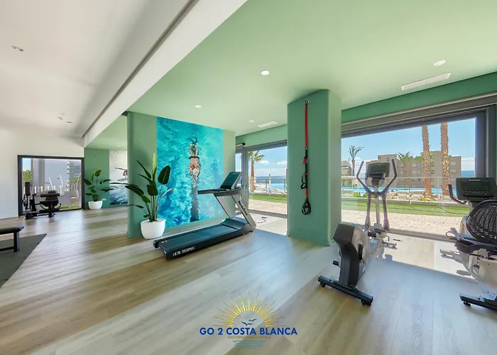 Sunset Cliffs Natura Apartment